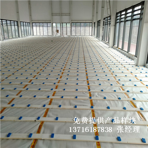 體育木地板廠家,籃球場館木地板價格,體育運(yùn)動木地板 體育木地板廠家,籃球場館木地板價格,體育運(yùn)動木地板